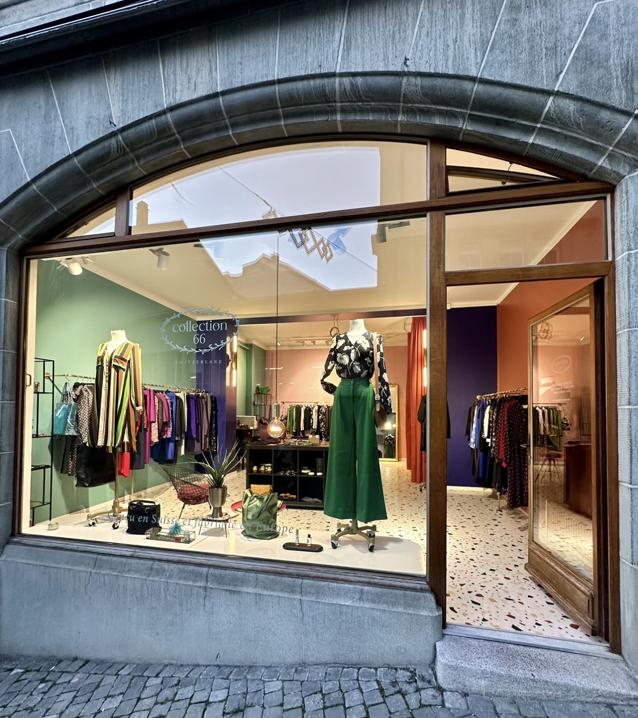 Boutique Collection 66 Lausanne