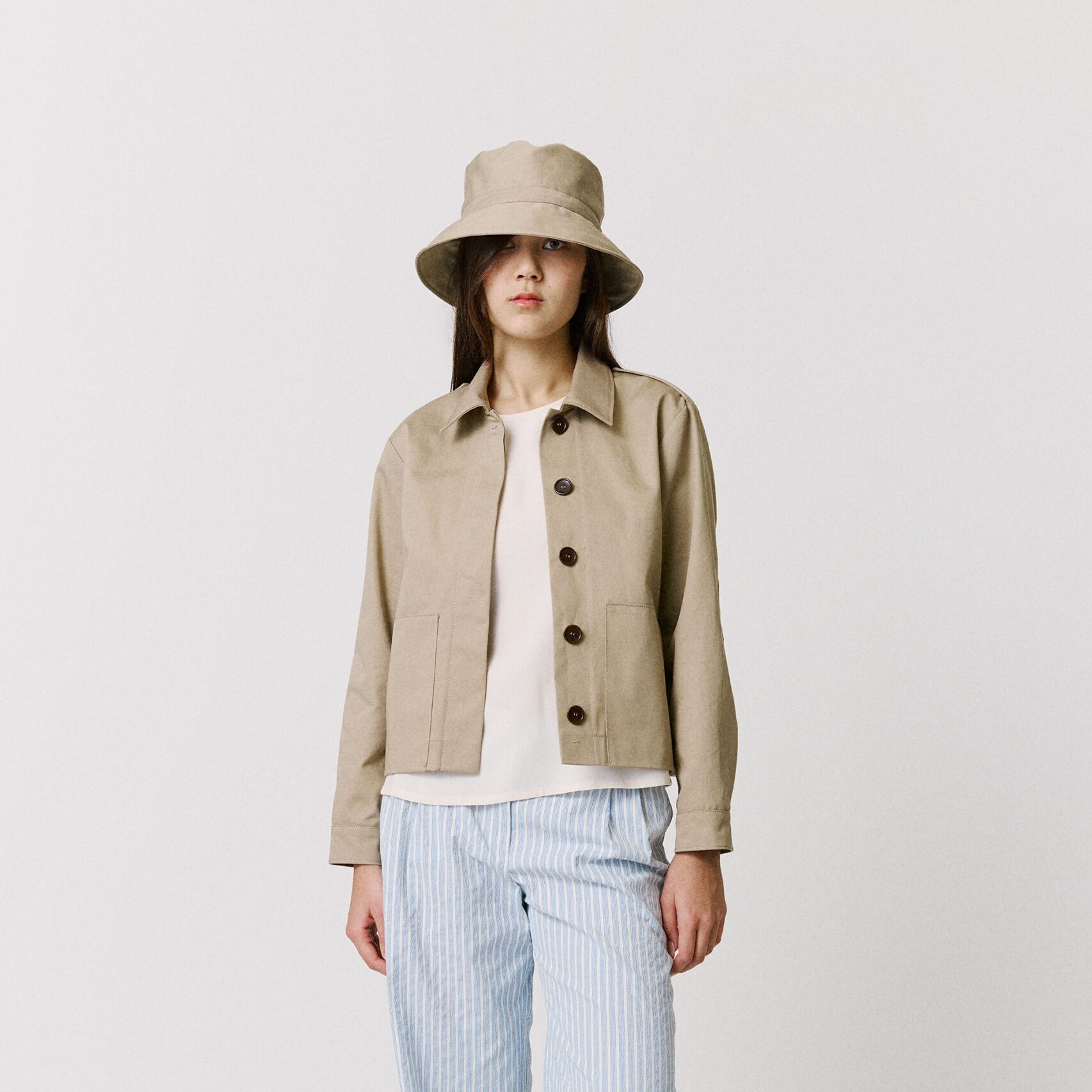 ALBA · beige