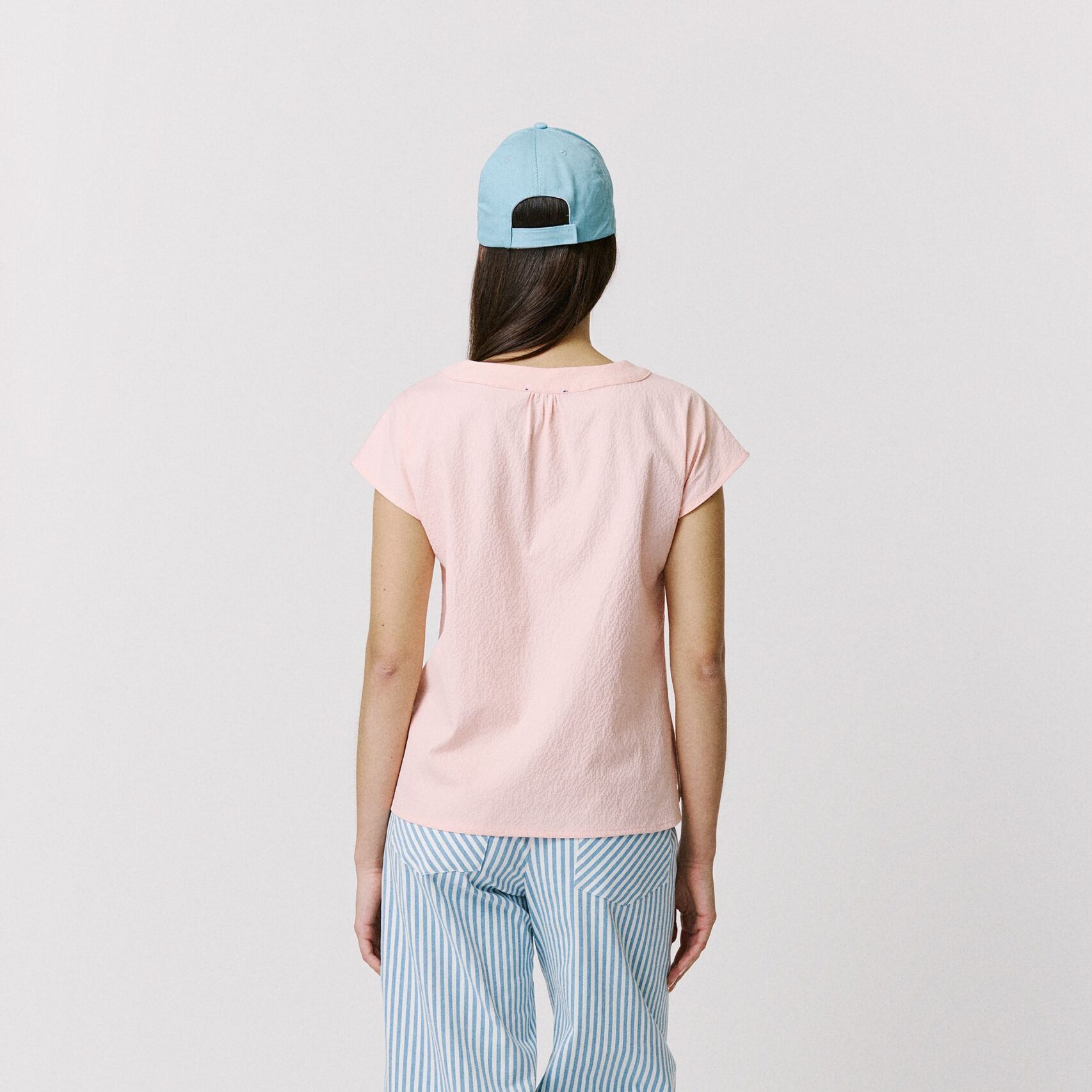 LARE · rose — vue 3